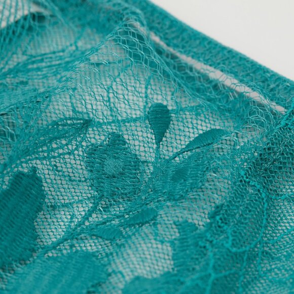 Intimissimi Lingerie 2-piece Bra (36C) and Briefs (M) Set - Picture 11 of 13